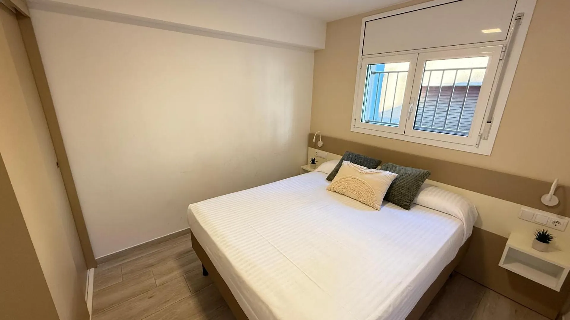 Apartamento Agi Cosconilles Centro Rosas