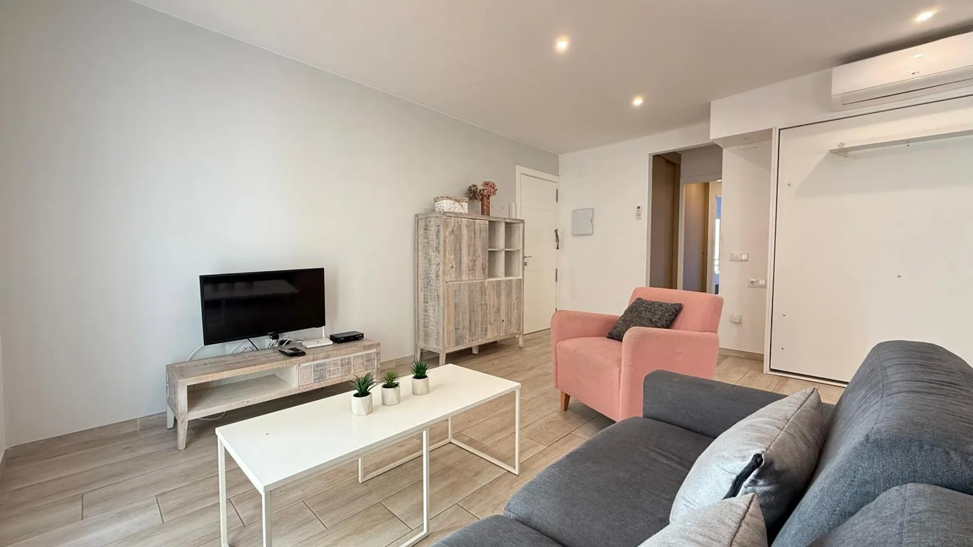 Apartamento Agi Cosconilles Centro Rosas